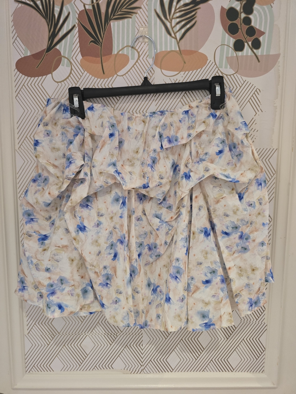 Entro Floral Pink Or Blue Ruffle Mini Skirt - Picture 3 of 11